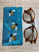 Load image into Gallery viewer, Bees Design Glasses Case in various colours Hand Painted Silk