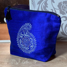 Load image into Gallery viewer, Paisley Design Cosmetics Purse : Hand Printed Silk