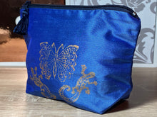 Load image into Gallery viewer, Butterfly and Gekkos Design Cosmetics Purse : Hand Printed Silk