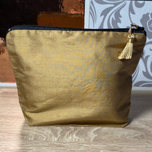 Load image into Gallery viewer, Mandala Design Cosmetics Purse : Hand Printed Silk