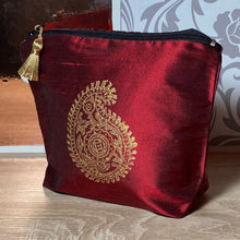 Load image into Gallery viewer, Paisley Design Cosmetics Purse : Hand Printed Silk